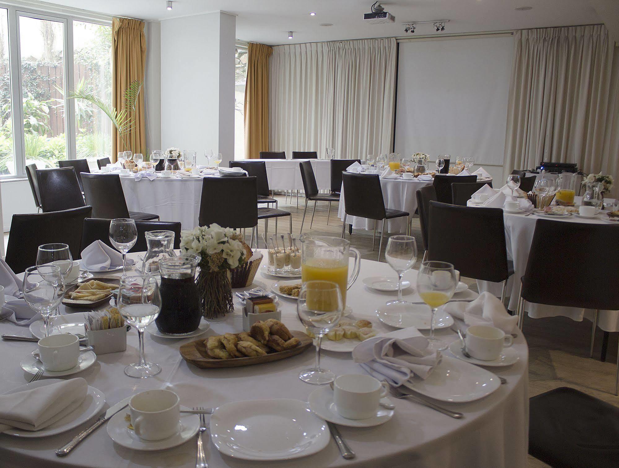 Regency Golf - Hotel Urbano Montevideo Exteriér fotografie